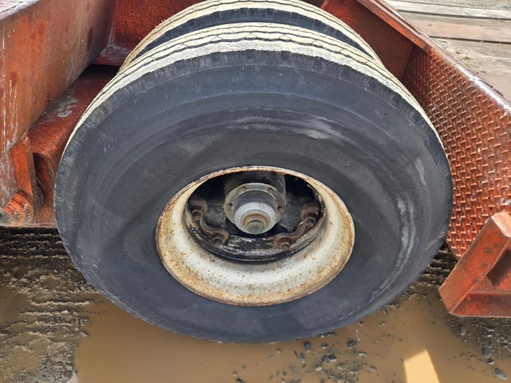 1975-massey-ferguson-8-image-46