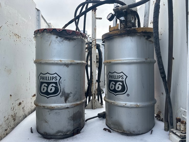 1995-international-8100-image-31