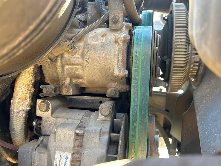 2006-international-7400-image-44