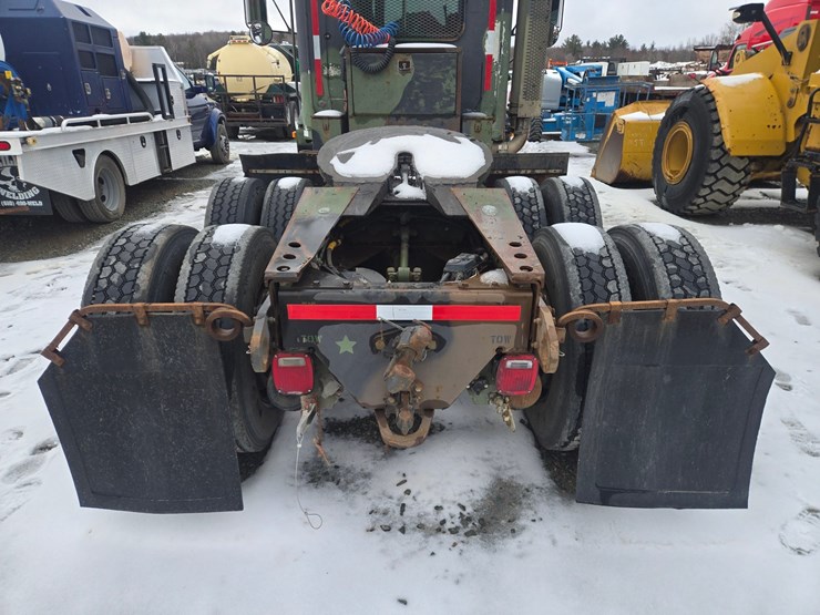 1992-massey-ferguson-8-image-23