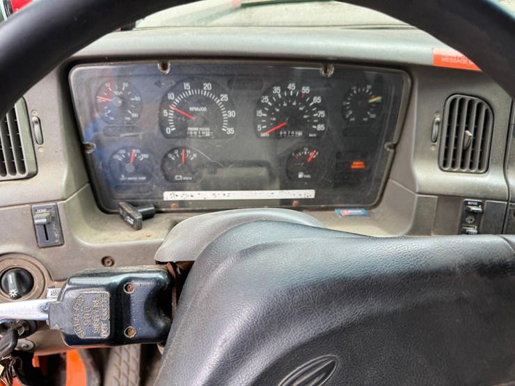 #2168-•-2001-sterling-4x2-snow-plow-truck-image-56