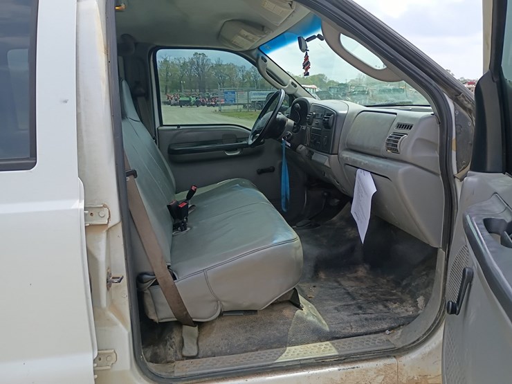 2007-ford-f350-image-35