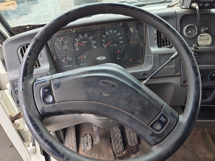 1999-caterpillar-3126-image-60