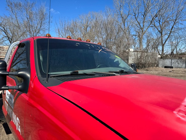 1999-ford-f550-image-15