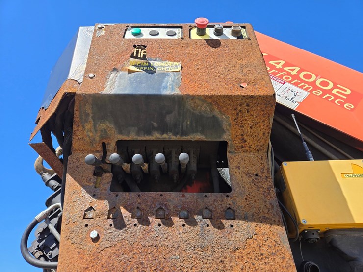 1999-caterpillar-c12-image-52