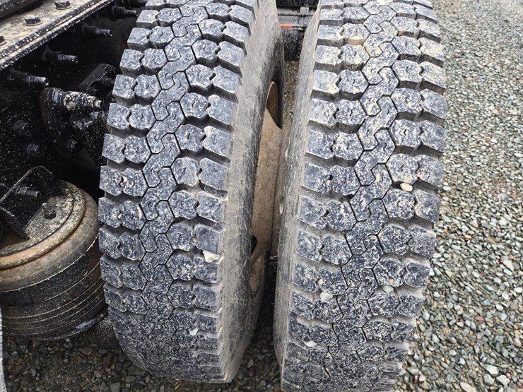 2019-international-hx620-image-81