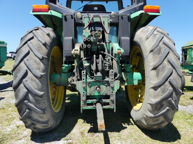 john-deere-6400-image-5