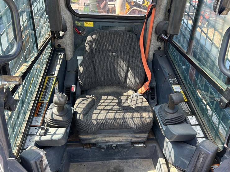 2018-deere-333g-image-20