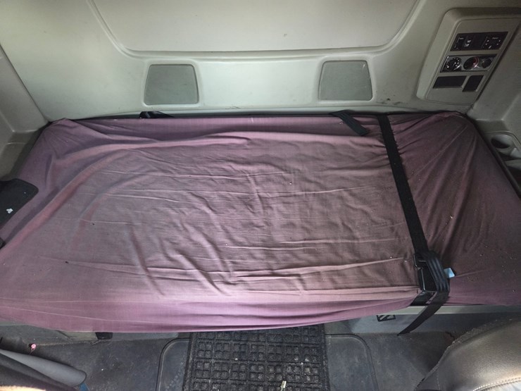 2013-international-prostar-image-61