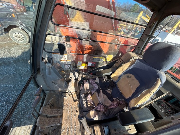 2021-hitachi-zx225-image-72