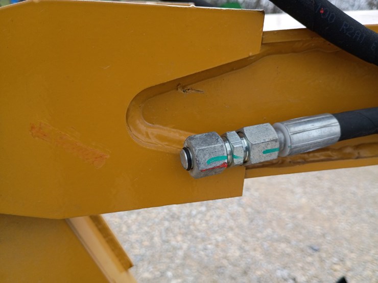 #23947-•-2025-agt-h15r-mini-excavator-image-22