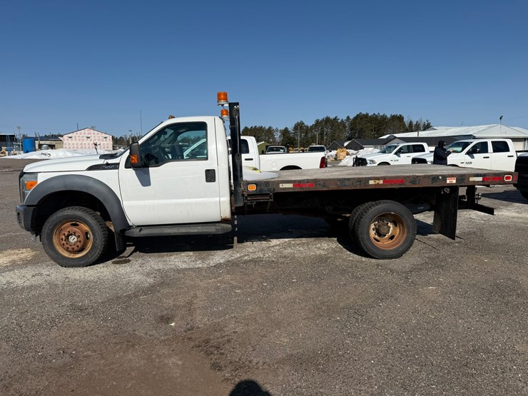 2011-ford-f550-xl-image-2
