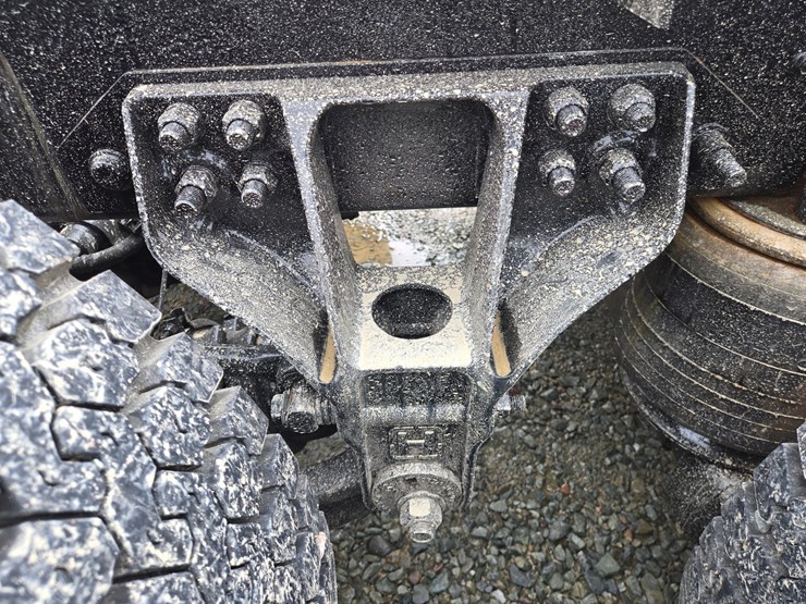 2019-international-hx620-image-29