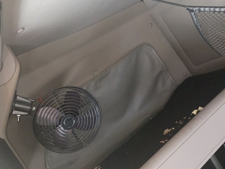 2000-international-9200i-image-38