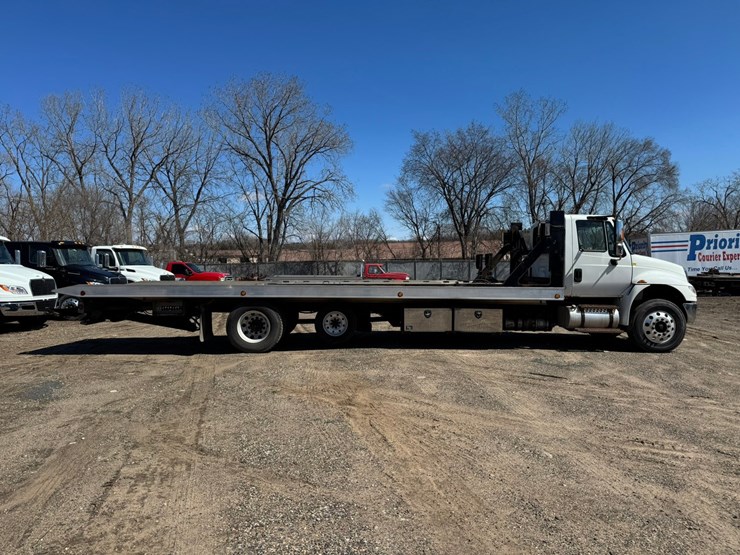 2018-international-4000-image-6