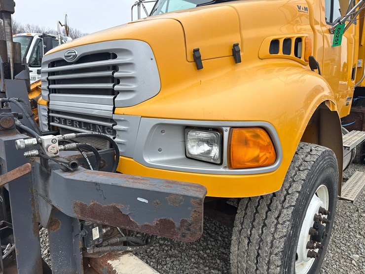 2007-sterling-acterra-image-9