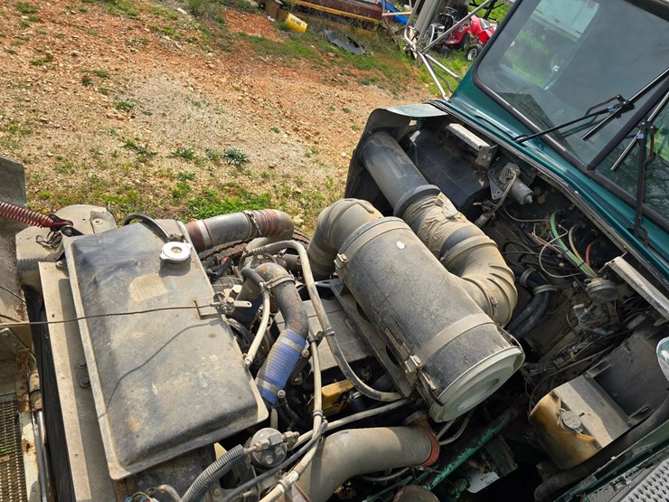 2006-kenworth-t800-image-15