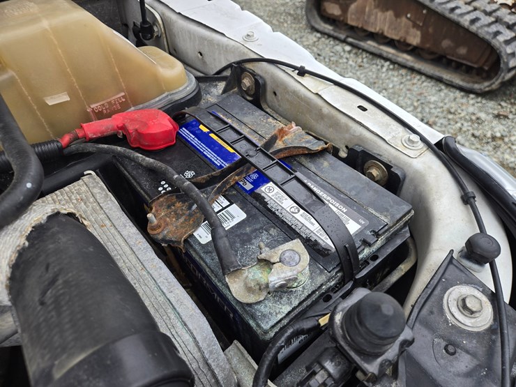 2011-ford-f550-image-49