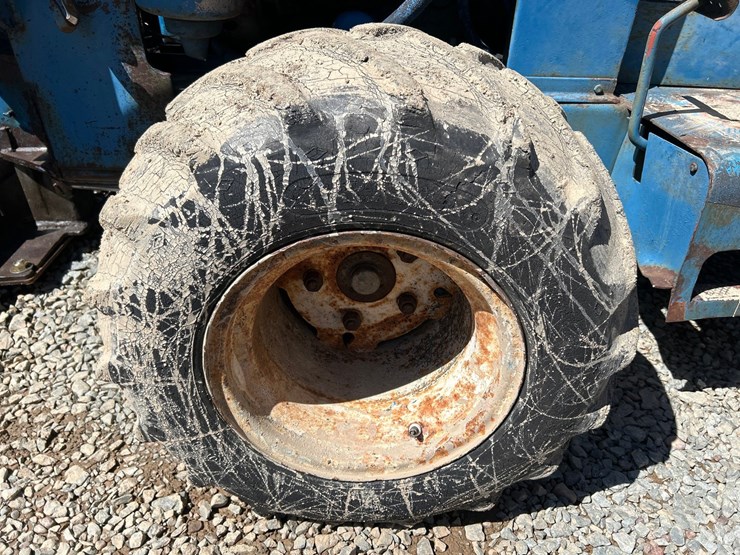 ditch-witch-r65-image-44