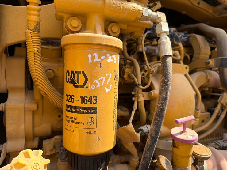 2018-caterpillar-12m3-image-62