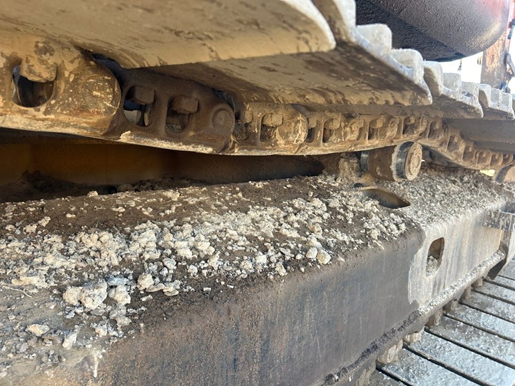 2021-hitachi-zx225-image-93