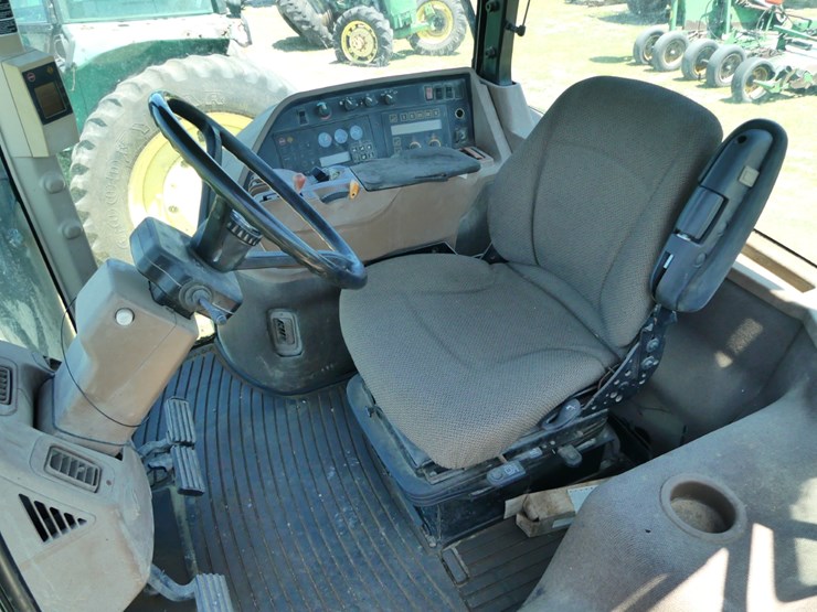 john-deere-8300-image-10