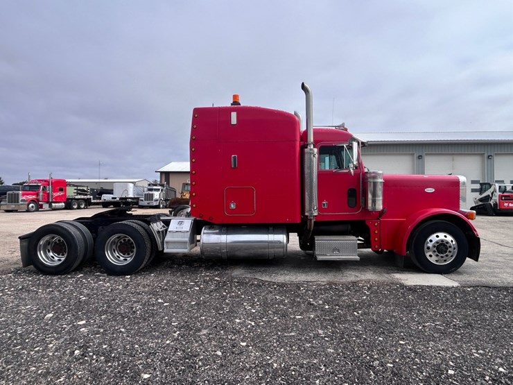1998-peterbilt-379-image-6
