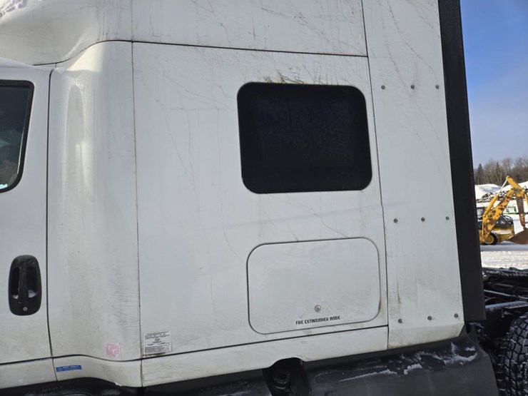 2019-international-lt-image-17