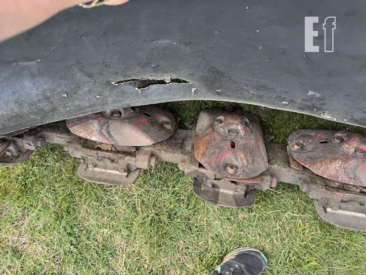 new-holland-h6740-image-4