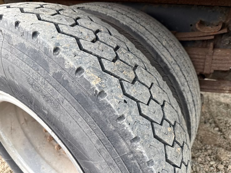 1990-international-4900-image-83