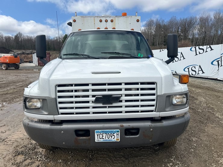 2008-chevrolet-kodiak-c4500-image-8