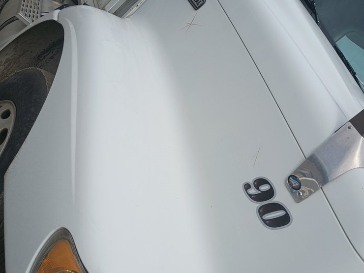 2000-international-9200i-image-11