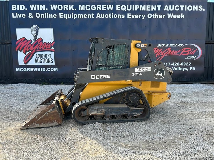 2021-deere-325g-image-1