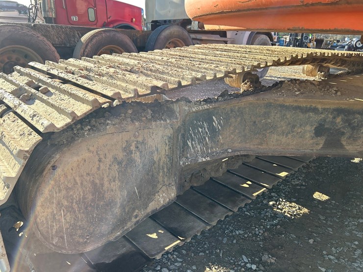 2021-hitachi-zx225-image-79