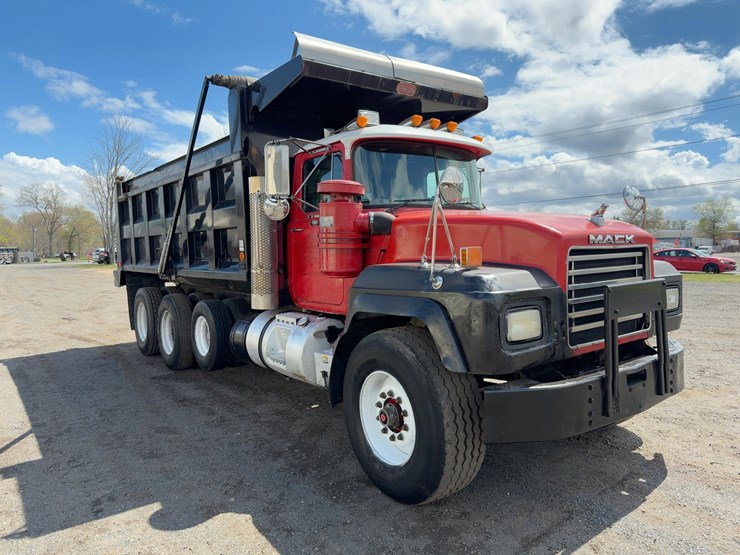1998-mack-rd690s-image-7