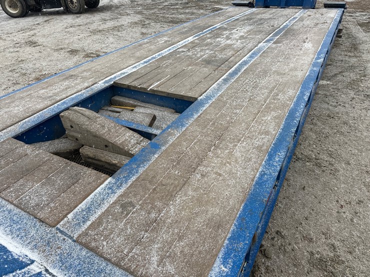 2022-globe-lowboy-image-23