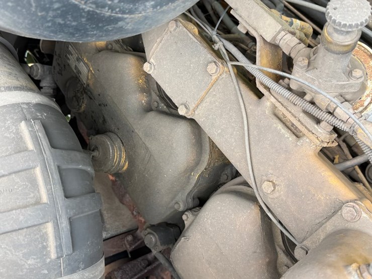 1986-oshkosh-wt2206-image-38