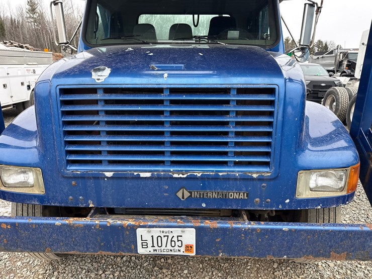1999-international-4900-image-10