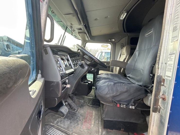 2017-kenworth-t660-image-55