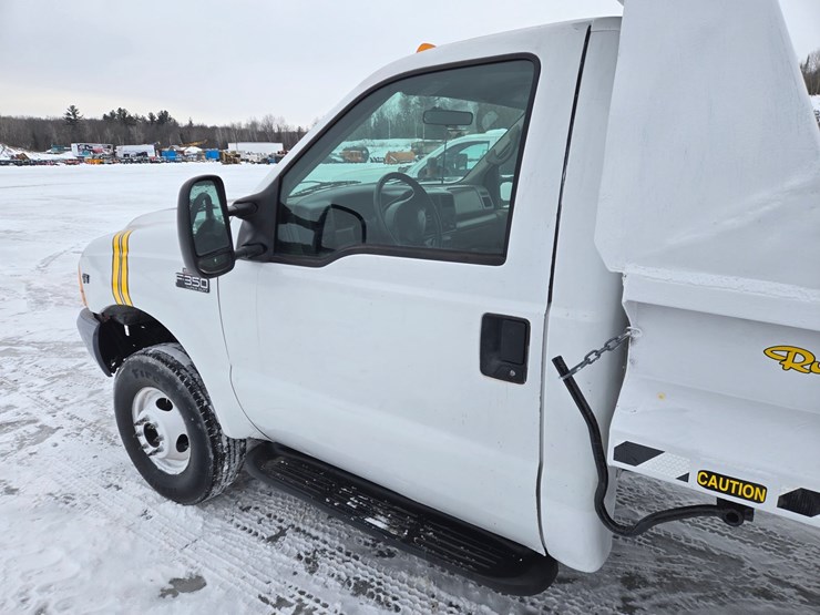 2001-ford-f350-image-22