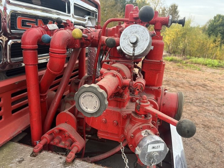 #1148-•-1980-gmc-v-8-fire-truck-image-52