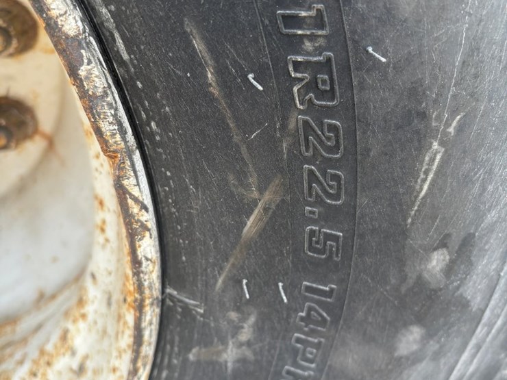 1999-sterling-l9513-image-87