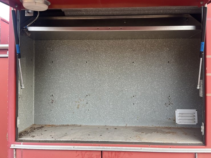 #1148-•-1980-gmc-v-8-fire-truck-image-18