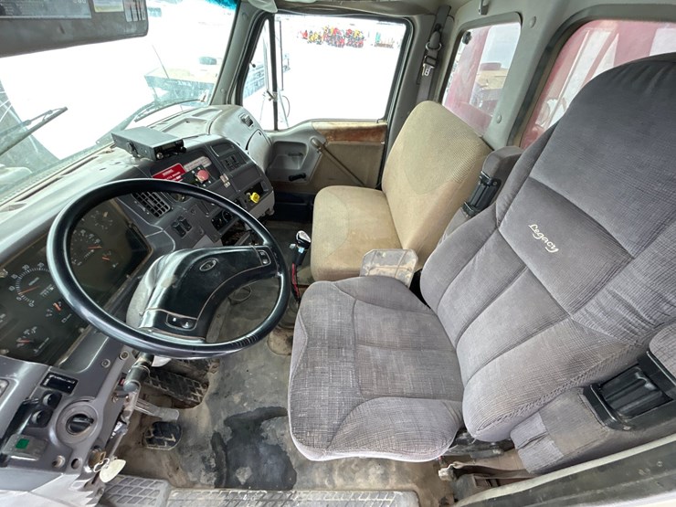 1998-caterpillar-3126-image-129