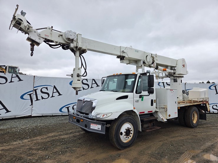 2003-international-4300-sba-image-1