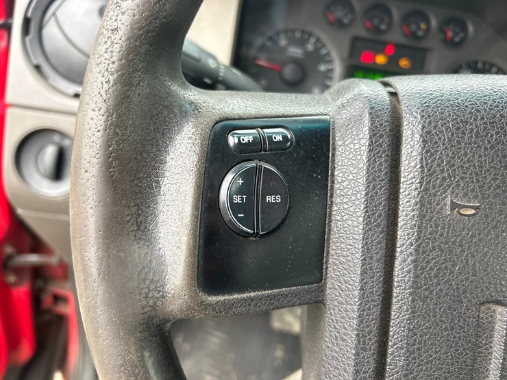 2008-ford-f550-xl-image-47