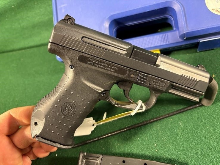 smith-&-wesson-sw99-pistol-9mm-image-8