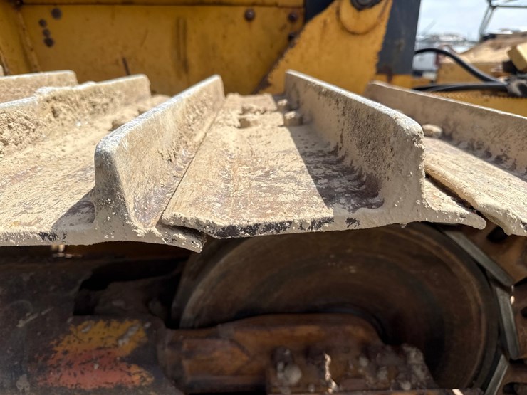 2002-deere-700h-lgp-image-67