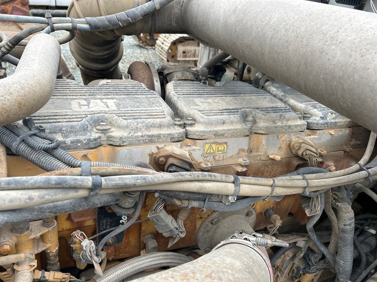 2005-peterbilt-357-image-52