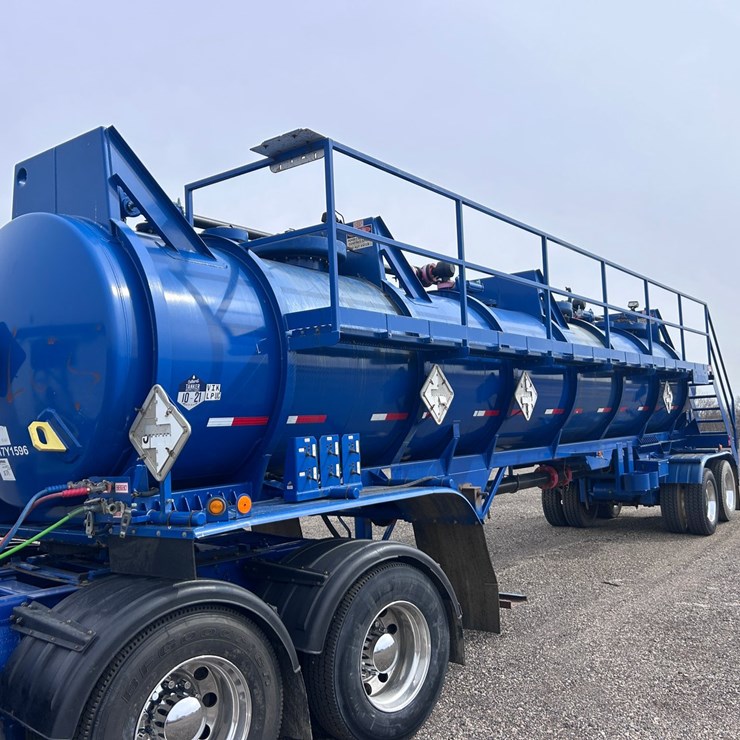 #1003 • 2017 Worley Welding Works Tanker Trailer